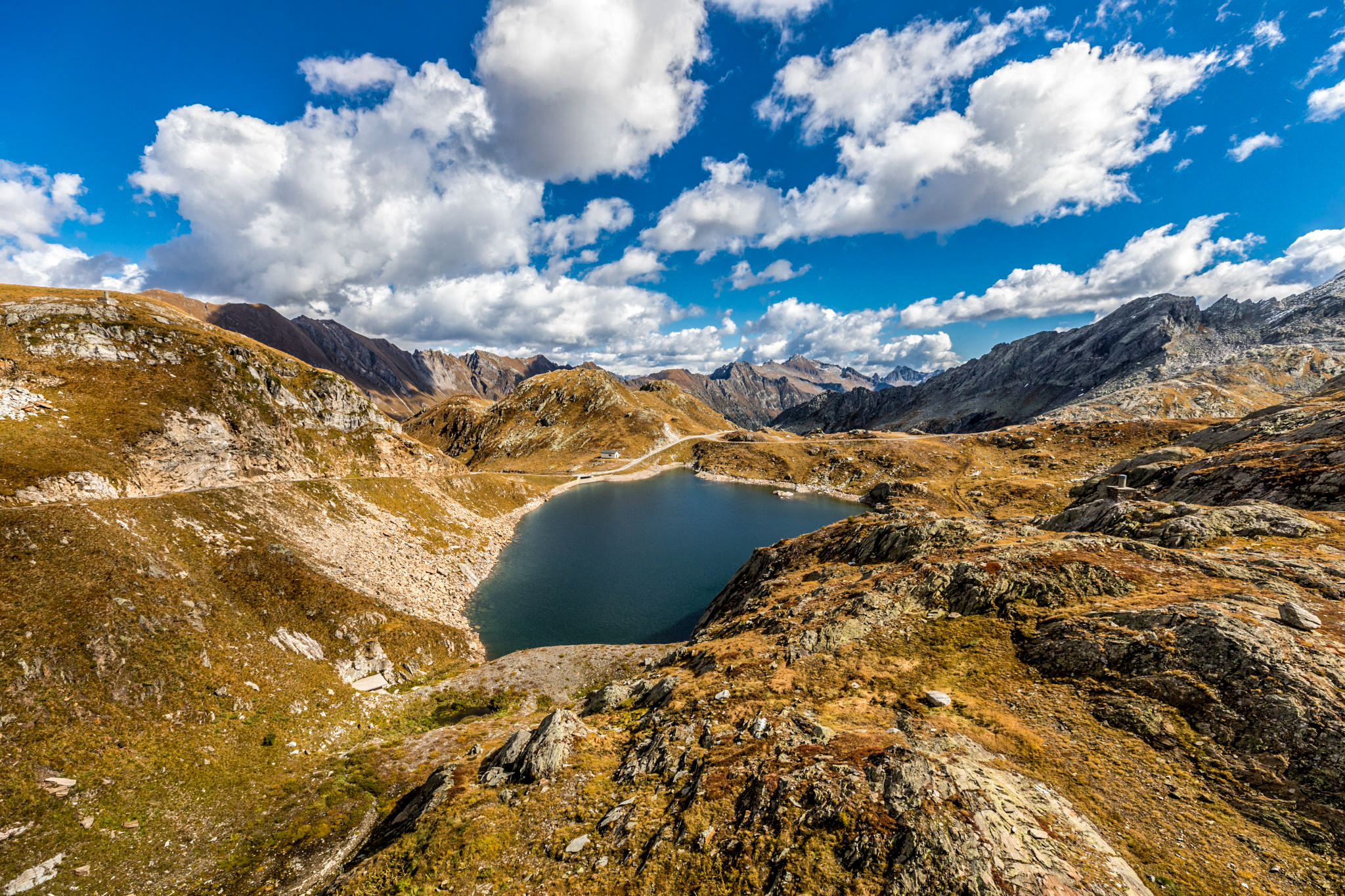 Autumn at Lago del Narèt